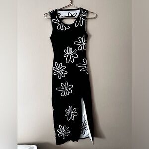 Black & White Midi Sweater Dress